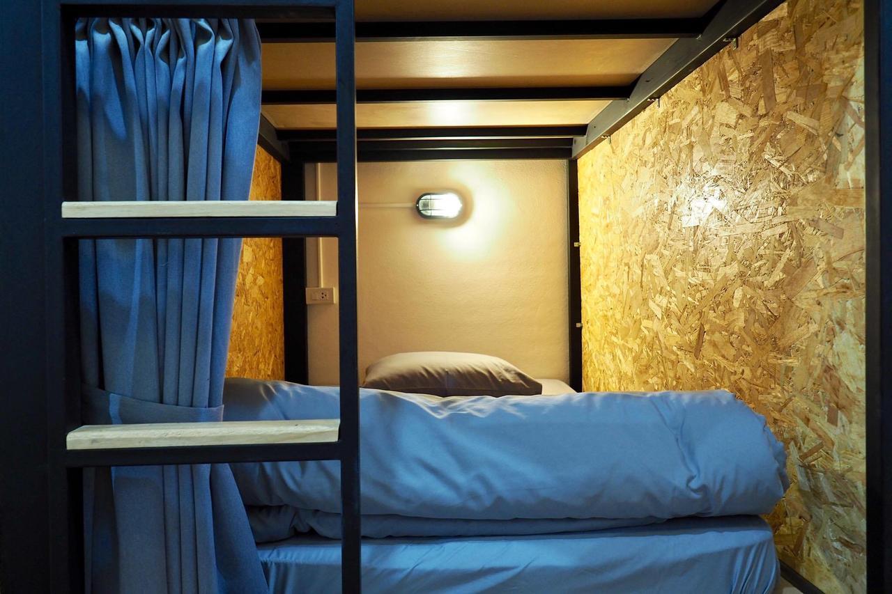 Fellow Hostel Чиангмай Екстериор снимка