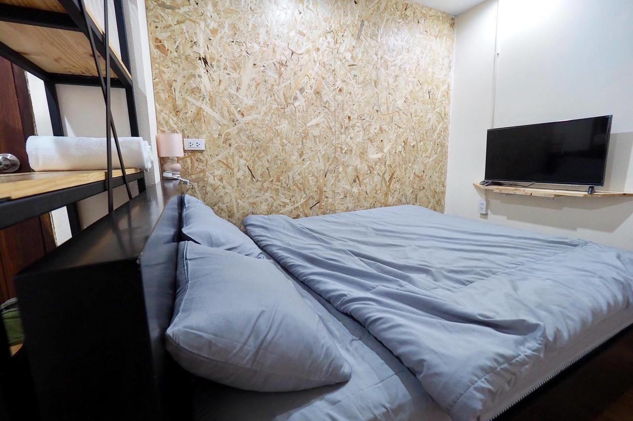 Fellow Hostel Чиангмай Екстериор снимка