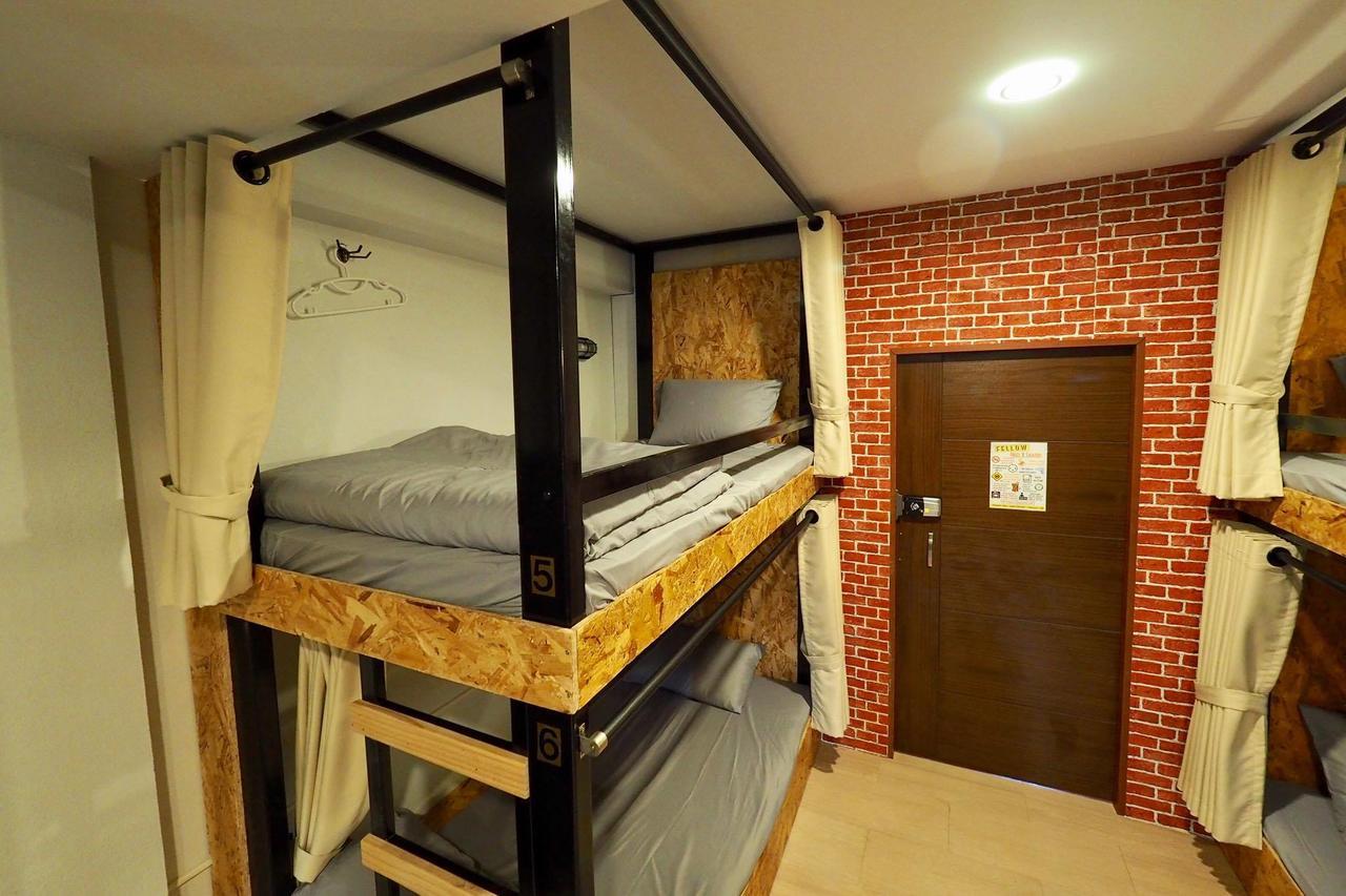 Fellow Hostel Чиангмай Екстериор снимка